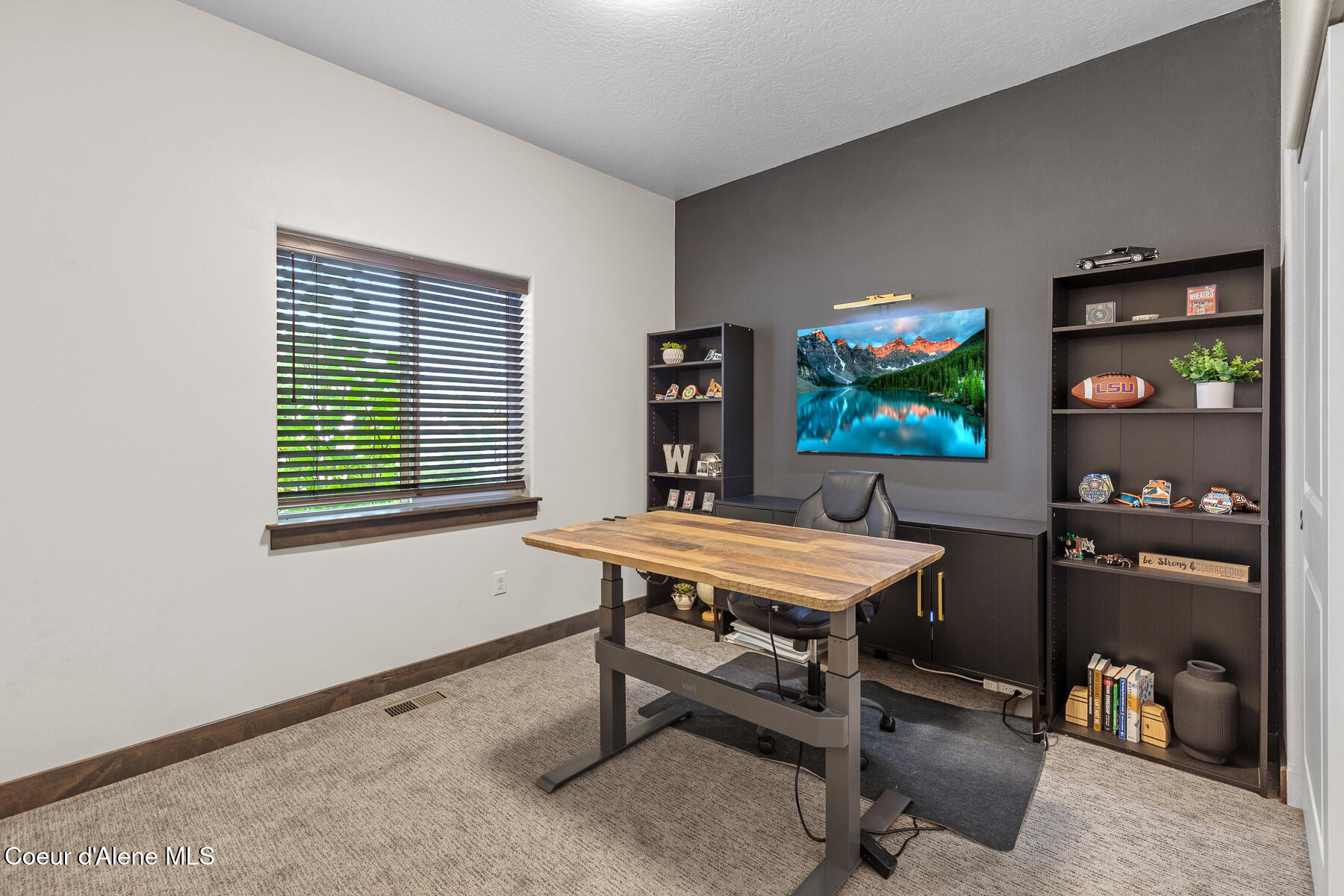 Rathdrum, Idaho, 83858, United States, 3 Bedrooms Bedrooms, ,Residential,For Sale,1989578