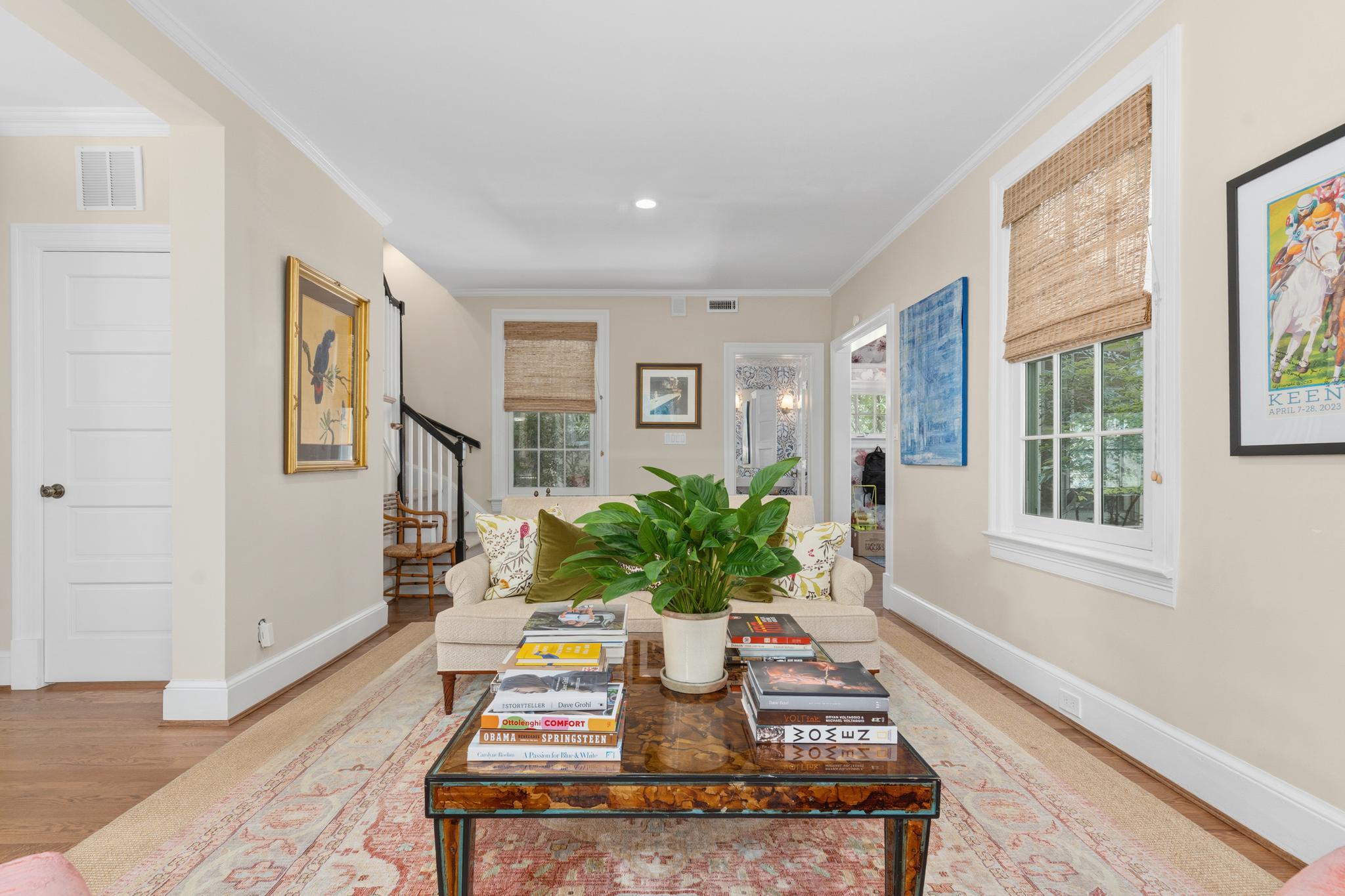  4310 Cathedral Avenue NW, Washington, DC, 20016 - 物件實景