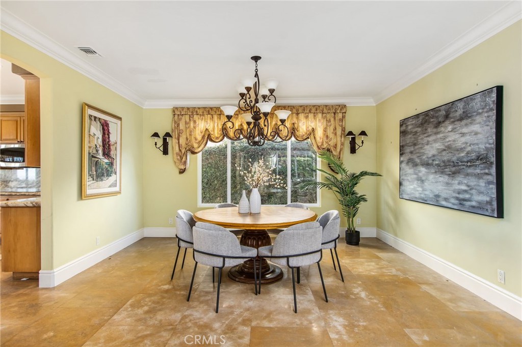 San Diego, California, 92107, United States, 6 Bedrooms Bedrooms, ,5 BathroomsBathrooms,Residential,For Sale,1843009