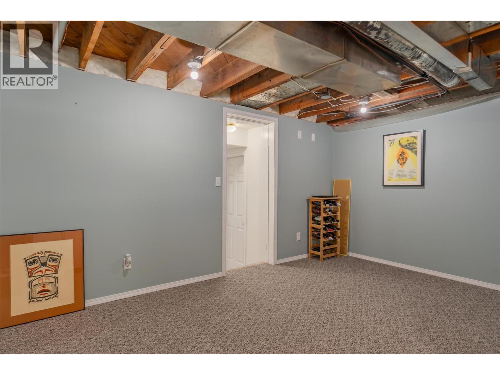 CASTLEGAR, British Columbia, V1N 2S5, CA, 5 Bedrooms Bedrooms, ,3 BathroomsBathrooms,Residential,For Sale,1918306