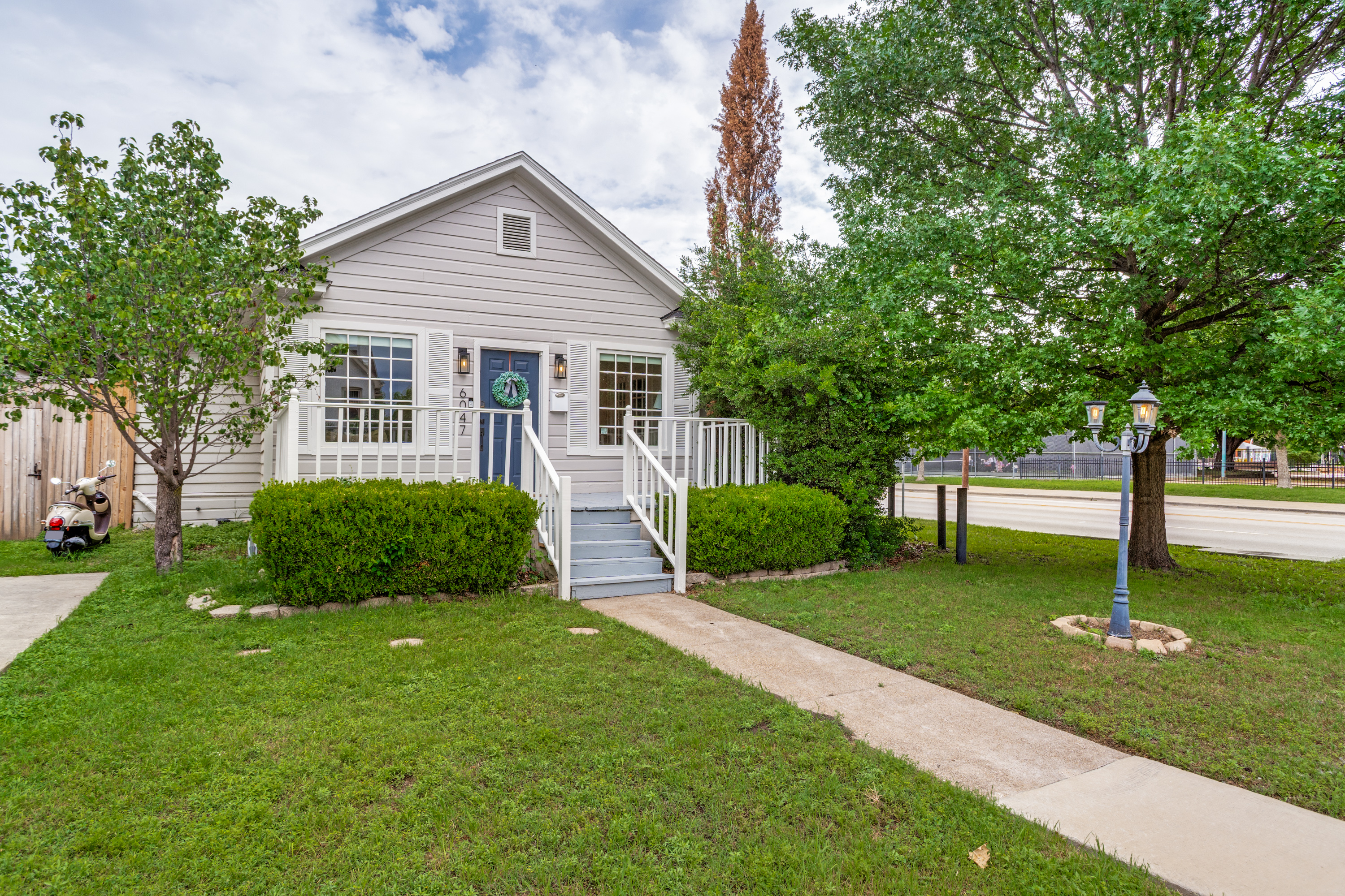  6047 Vickery Boulevard - 物件實景