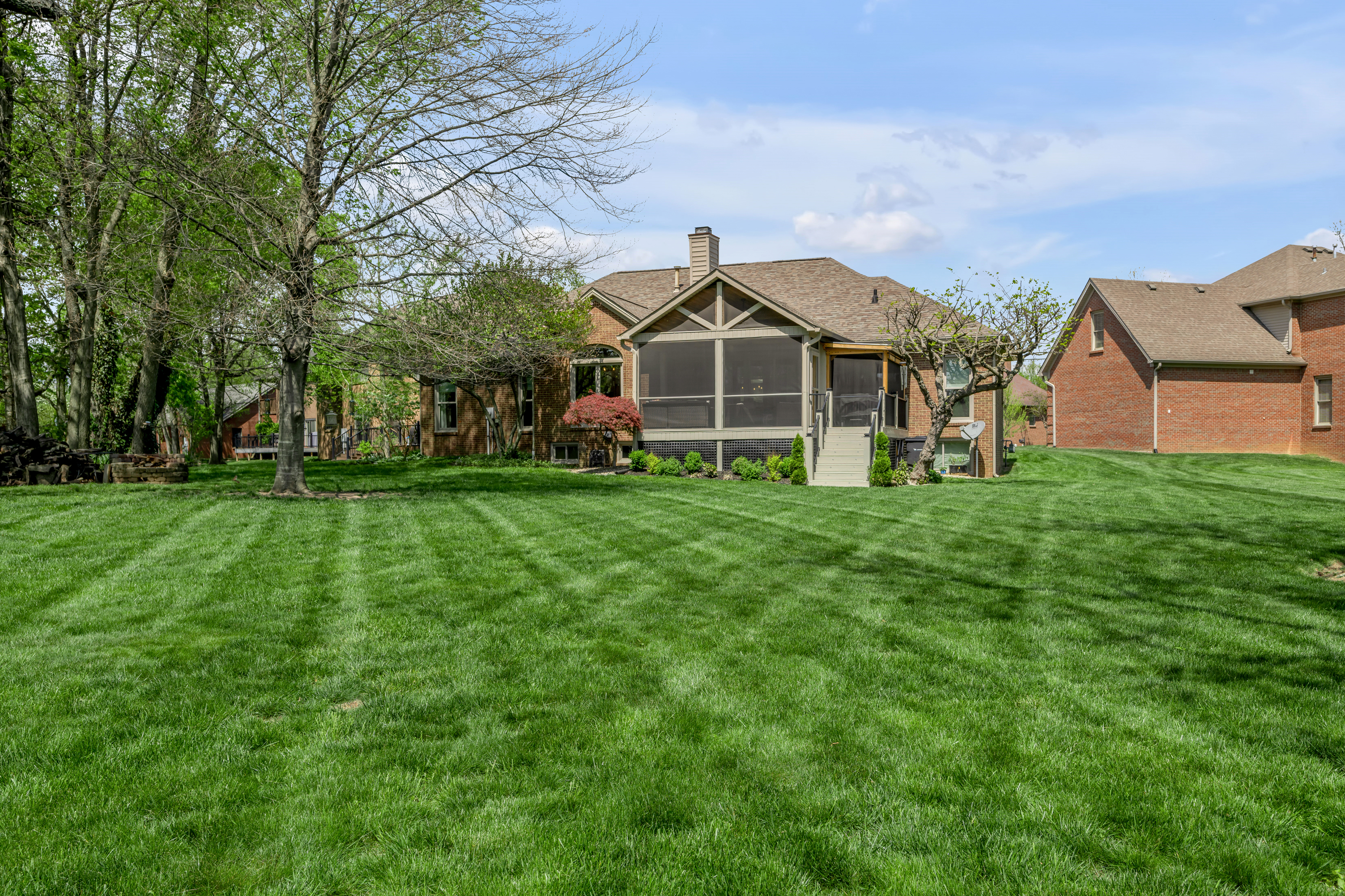  3128 Weymouth Court - 物件實景