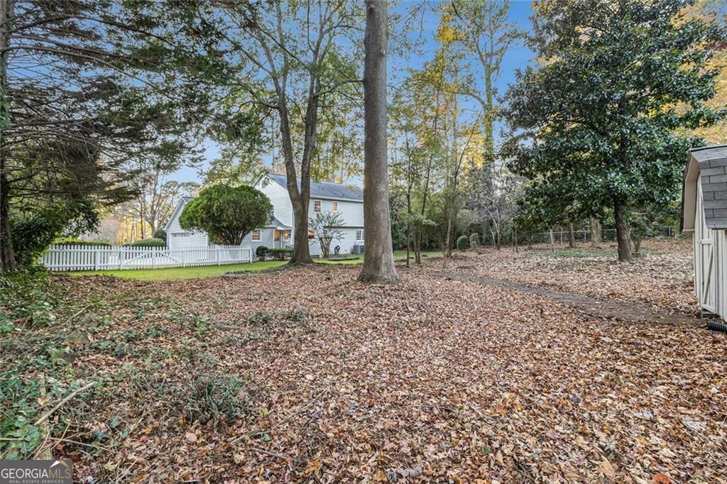 Roswell, Georgia, 30076, United States, 4 Bedrooms Bedrooms, ,3 BathroomsBathrooms,Residential,For Sale,1992516