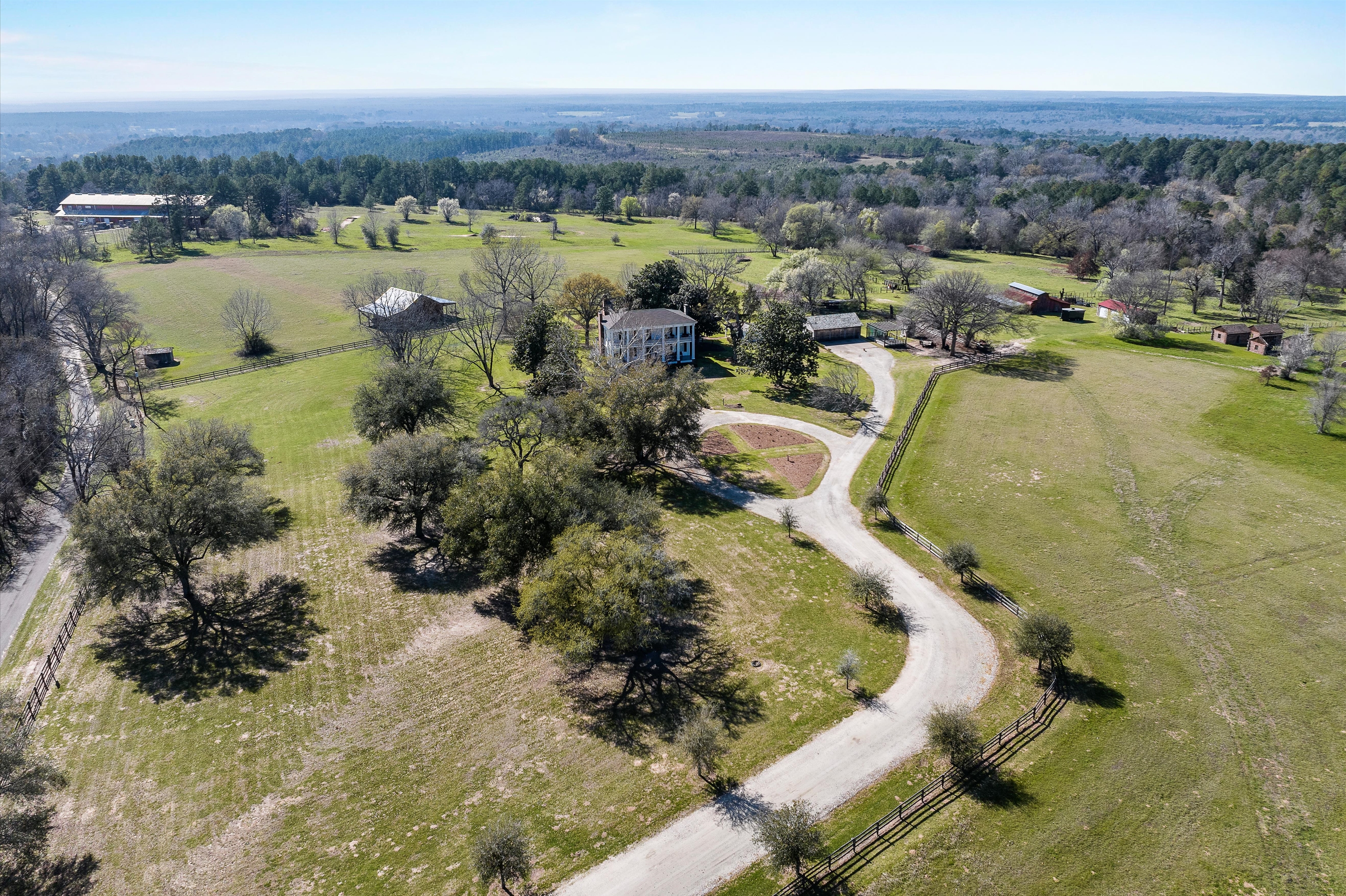 Cushing, Texas, 75760, United States, 3 Bedrooms Bedrooms, ,2 BathroomsBathrooms,Residential,For Sale,1978449
