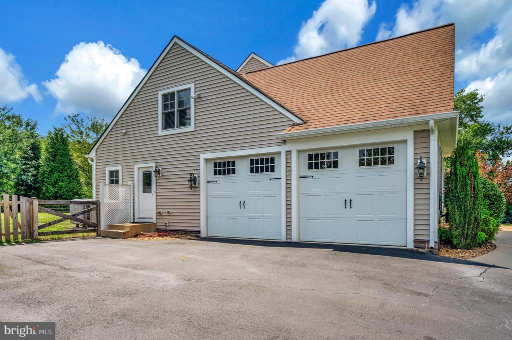Stafford, Virginia, 22556, United States, 6 Bedrooms Bedrooms, ,5 BathroomsBathrooms,Residential,For Sale,1900693