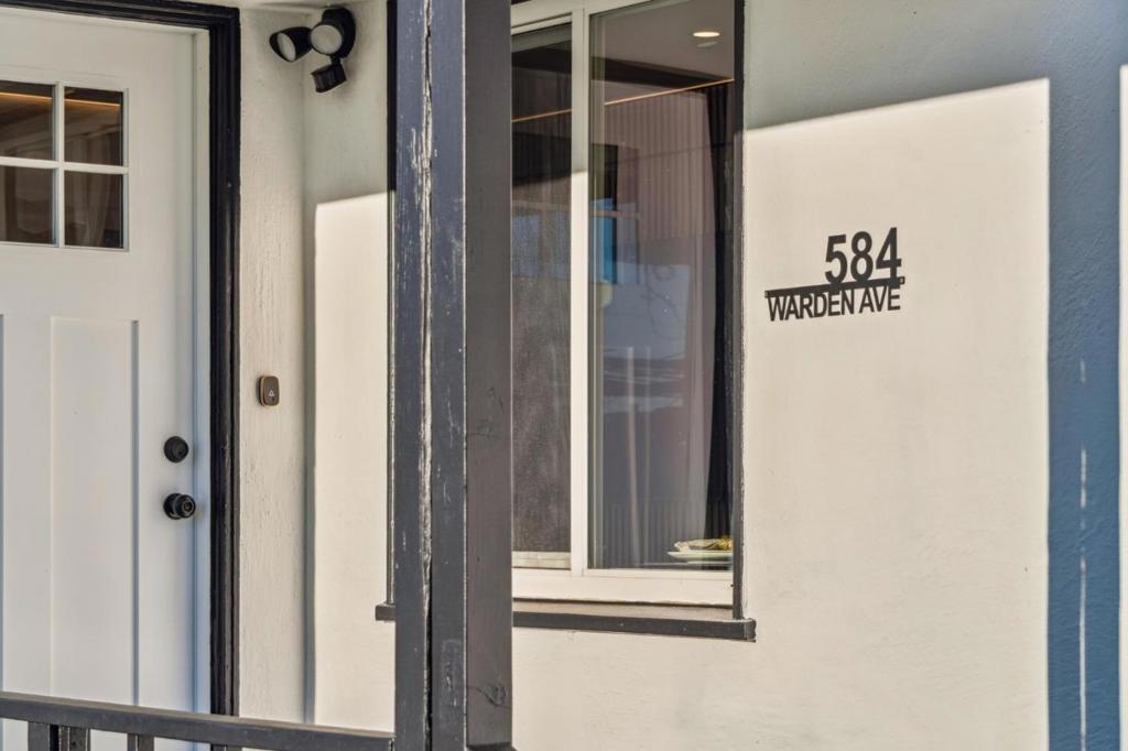 San Leandro, California, 94577, United States, 3 Bedrooms Bedrooms, ,2 BathroomsBathrooms,Residential,For Sale,2008964