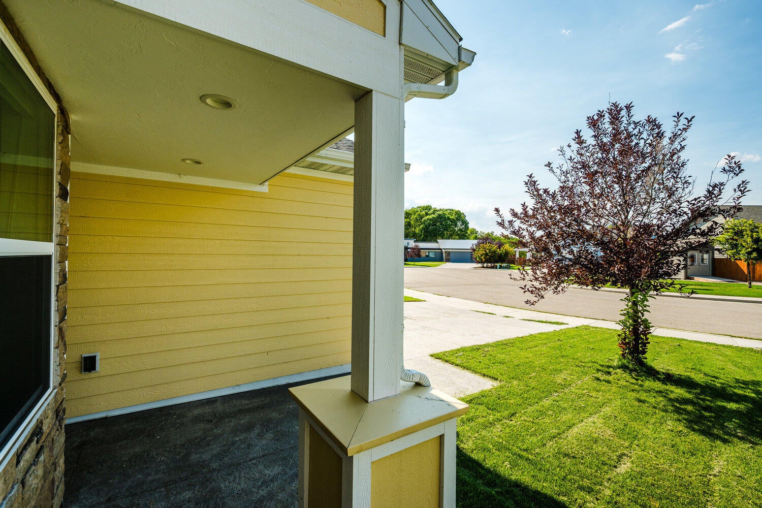 Sheridan, Wyoming, 82801, United States, 4 Bedrooms Bedrooms, ,3 BathroomsBathrooms,Residential,For Sale,1978363