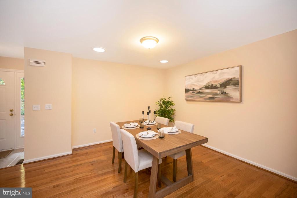 Locust Grove, Virginia, 22508, United States, 4 Bedrooms Bedrooms, ,3 BathroomsBathrooms,Residential,For Sale,1976056