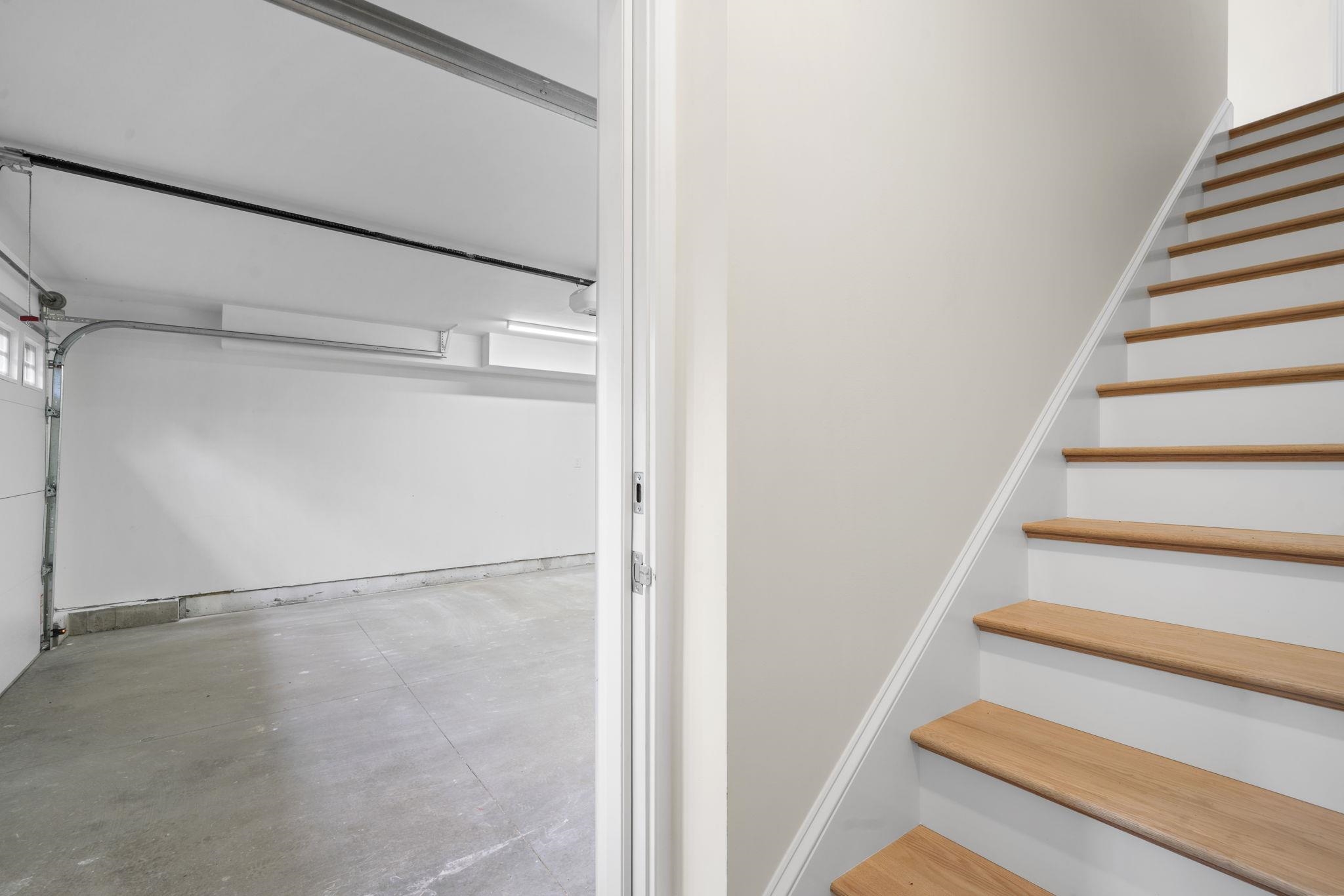 Londonderry, New Hampshire, 03053, United States, 2 Bedrooms Bedrooms, ,2 BathroomsBathrooms,Residential,For Sale,1962750