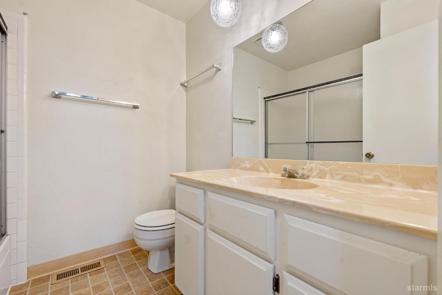 Stateline, Nevada, 89449, United States, 3 Bedrooms Bedrooms, ,3 BathroomsBathrooms,Residential,For Sale,1933310