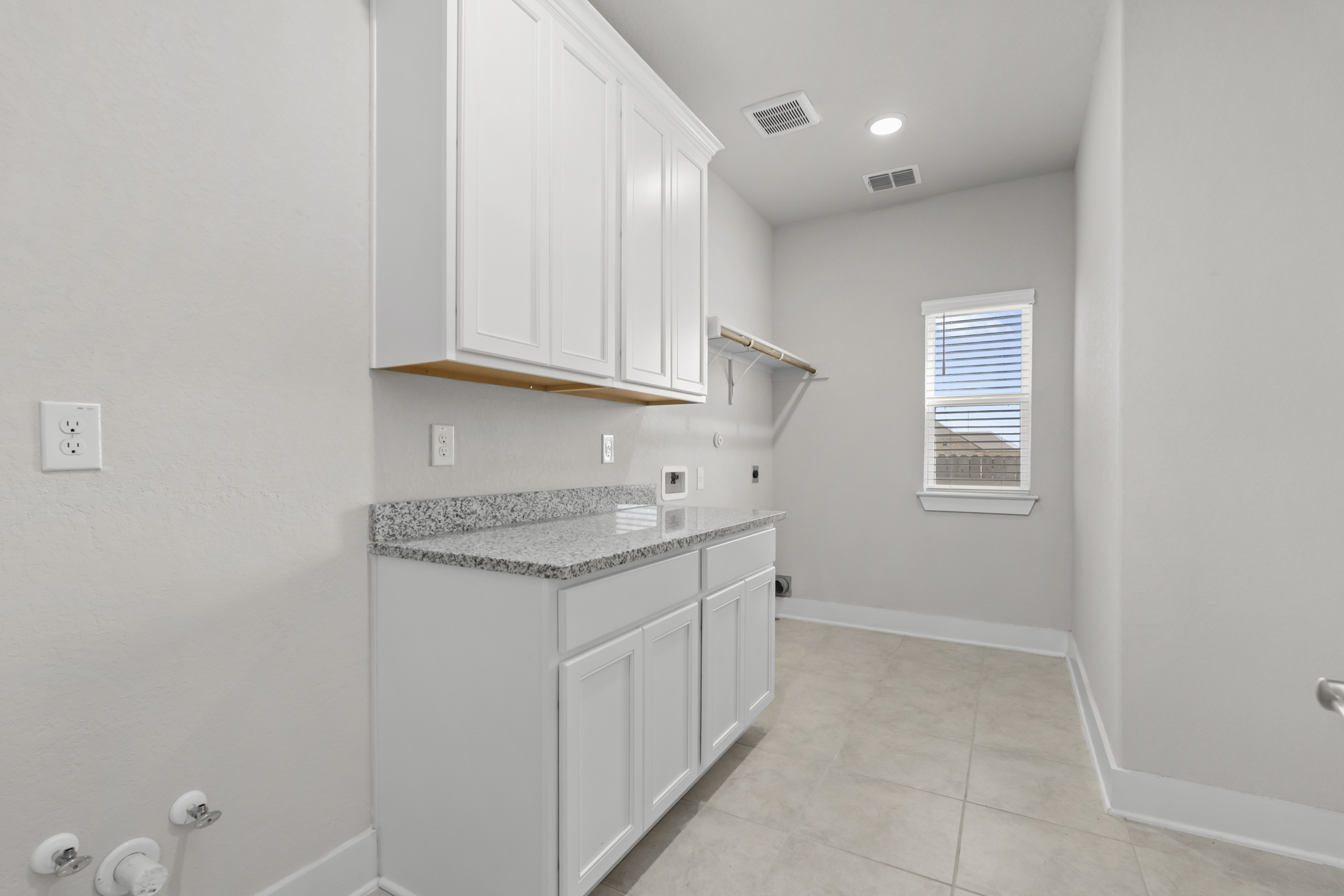  Refined Country Luxury in Gated Harvest Hills - 物件實景