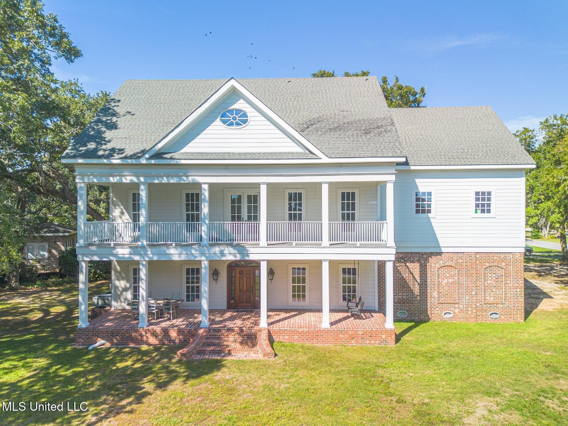 Pascagoula, Mississippi, 39581, United States, 5 Bedrooms Bedrooms, ,6 BathroomsBathrooms,Residential,For Sale,1977278