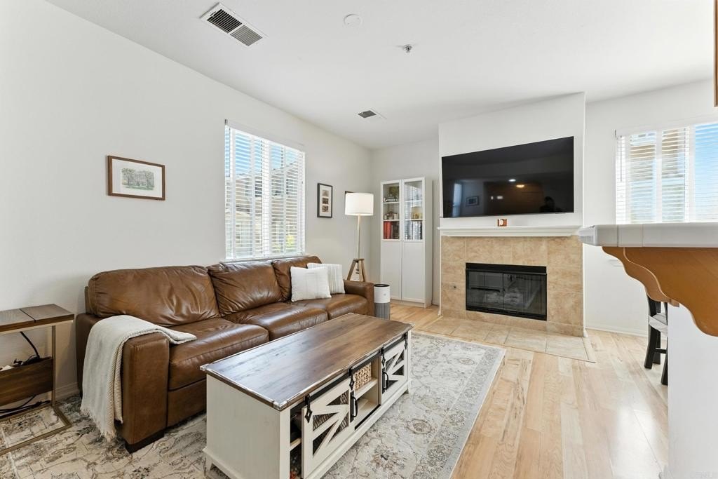 San Diego, California, 92128, United States, 3 Bedrooms Bedrooms, ,3 BathroomsBathrooms,Residential,For Sale,1907437