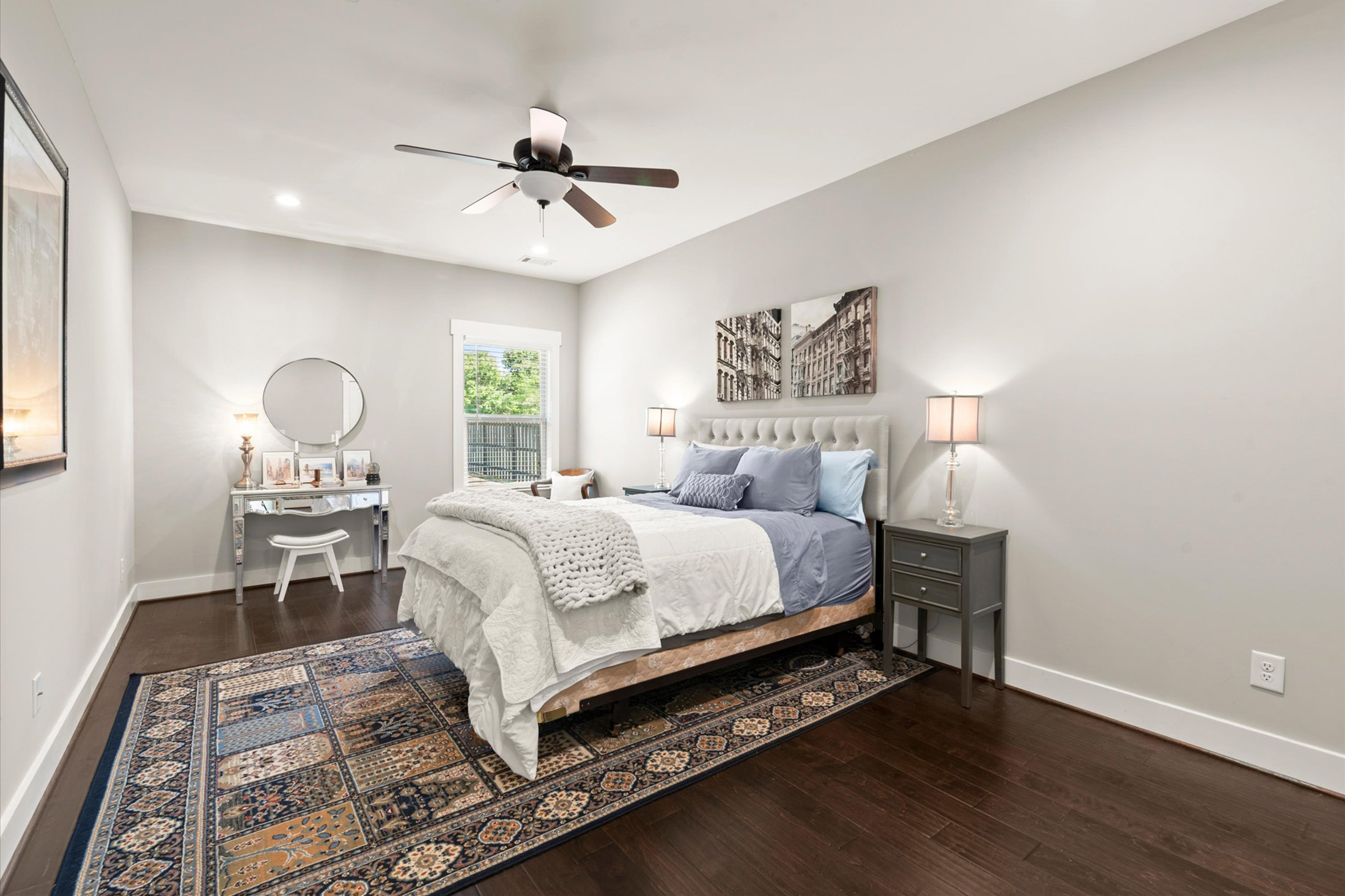  One-of-a-kind Home Offers an Exceptional Blend of Space, Style, and Upgrades - 物件實景