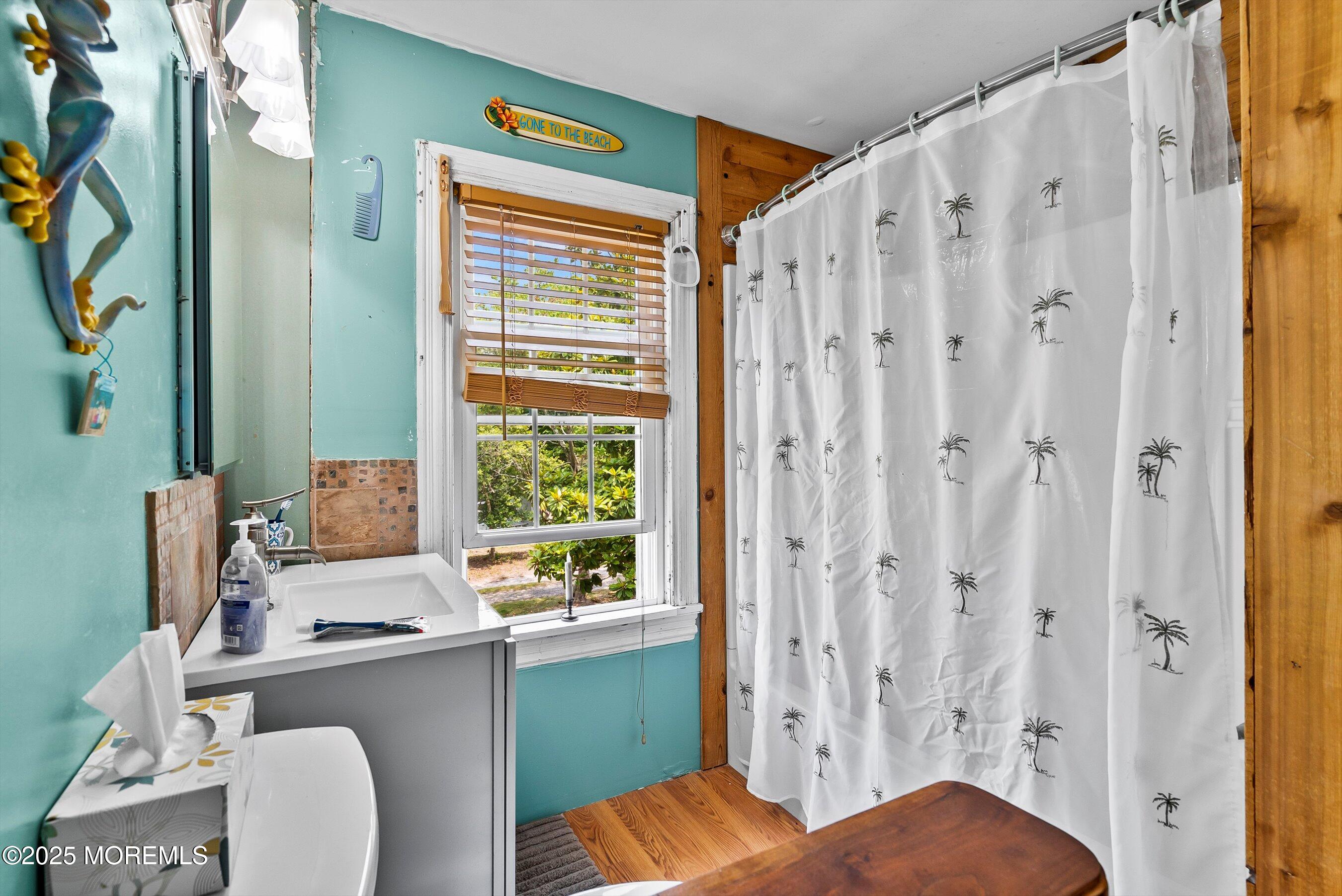Port Republic, New Jersey, 08241, United States, 5 Bedrooms Bedrooms, ,3 BathroomsBathrooms,Residential,For Sale,1881694