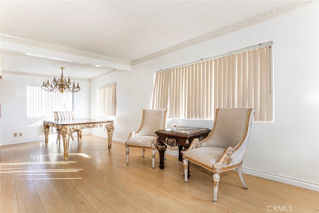 Los Angeles, California, 90027, United States, 2 Bedrooms Bedrooms, ,2 BathroomsBathrooms,Residential,For Sale,1939885
