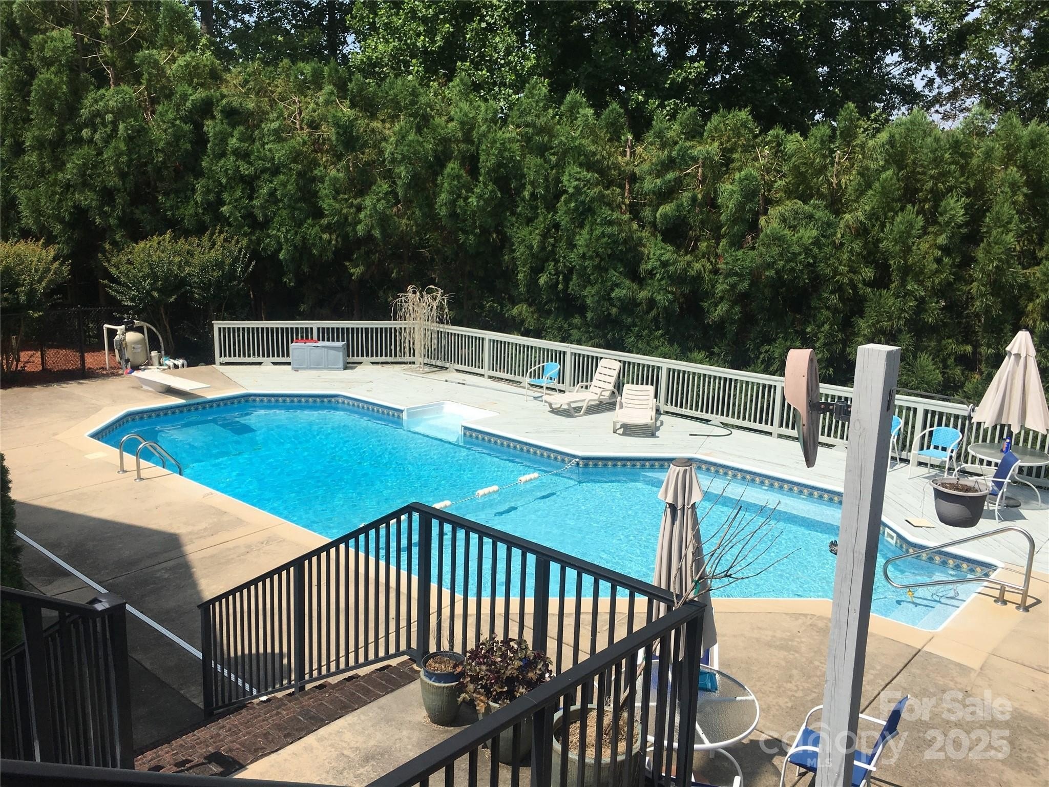 Salisbury, North Carolina, 28146, United States, 4 Bedrooms Bedrooms, ,4 BathroomsBathrooms,Residential,For Sale,1888803