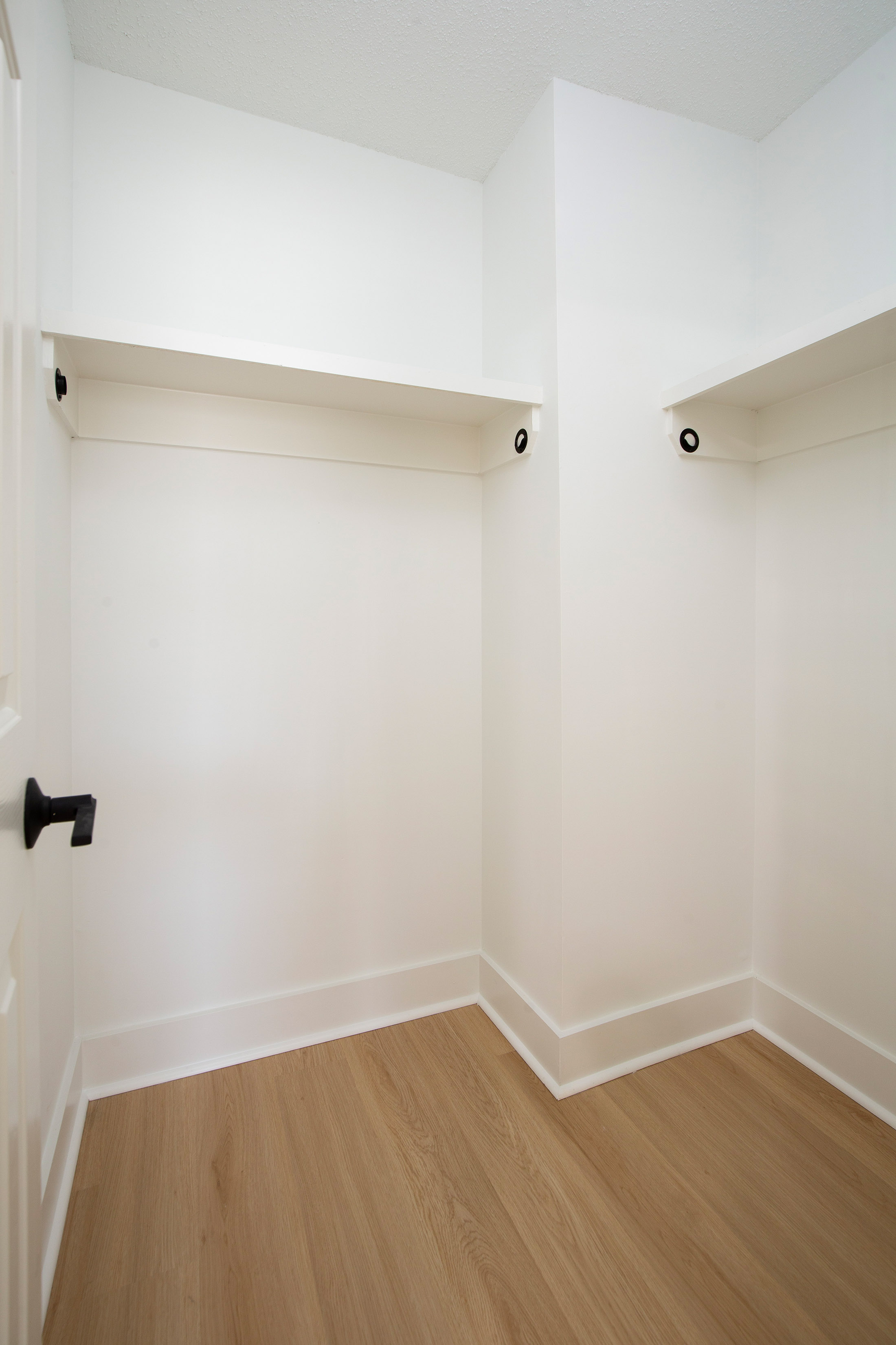  Beautiful Renovated Ranch Home on a Private Lot - 物件實景