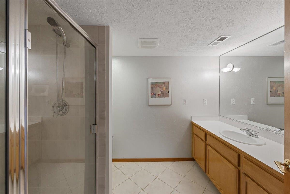 Veradale, Washington, 99037, United States, 4 Bedrooms Bedrooms, ,4 BathroomsBathrooms,Residential,For Sale,1840066