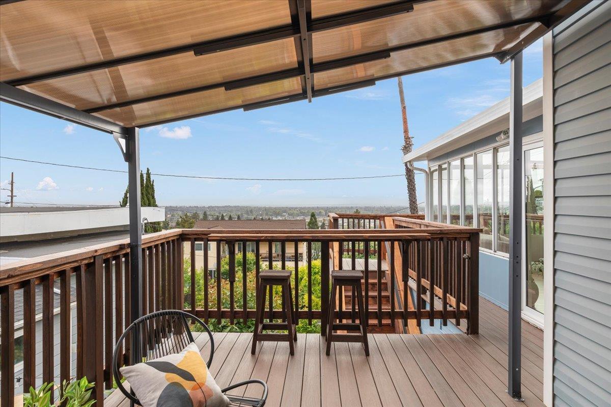 Castro Valley, California, 94546, United States, 4 Bedrooms Bedrooms, ,3 BathroomsBathrooms,Residential,For Sale,1989178