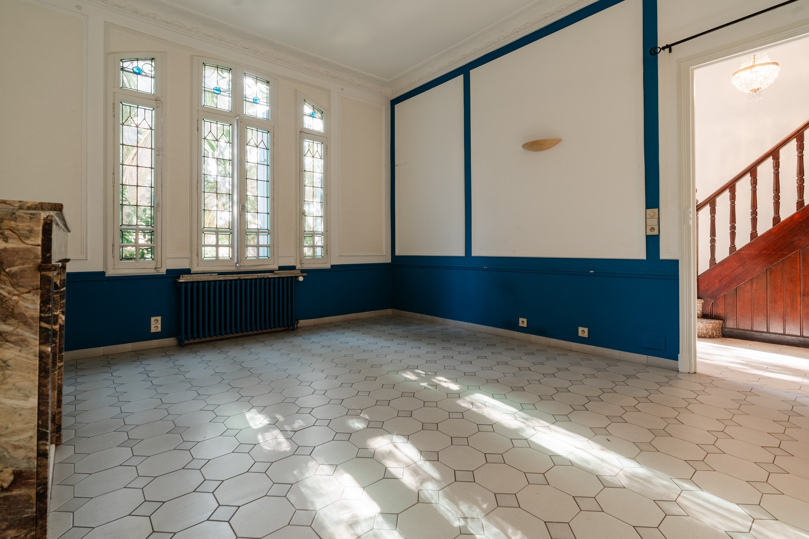  Character Townhouse with Parquet Floors, Terrace and Parking – Central Perpignan - 物件實景