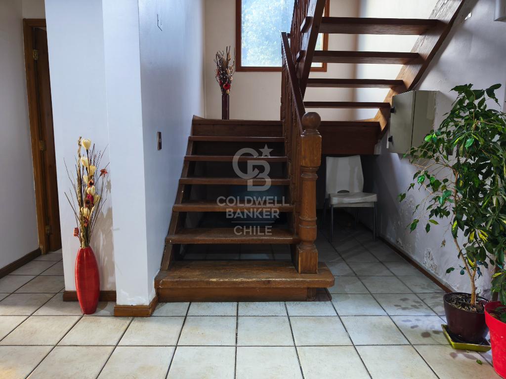 Las Condes, Chile, 5 Bedrooms Bedrooms, ,4 BathroomsBathrooms,Residential,For Sale,1821022