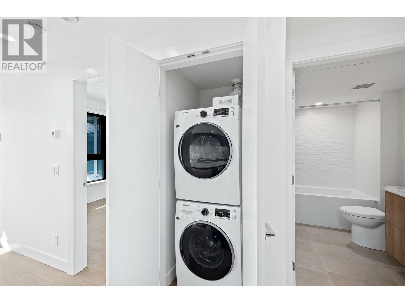 KELOWNA, British Columbia, V1W 3L2, CA, 1 Bedroom Bedrooms, ,1 BathroomBathrooms,Residential,For Sale,1837031