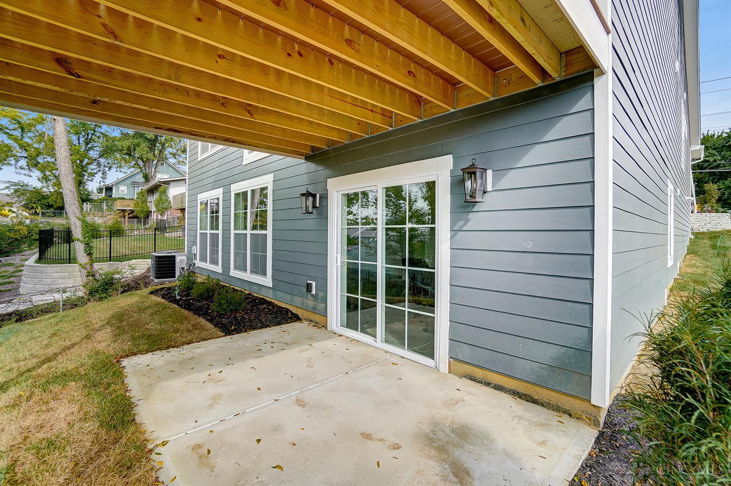 Madeira, Ohio, 45243, United States, 3 Bedrooms Bedrooms, ,3 BathroomsBathrooms,Residential,For Sale,2001703