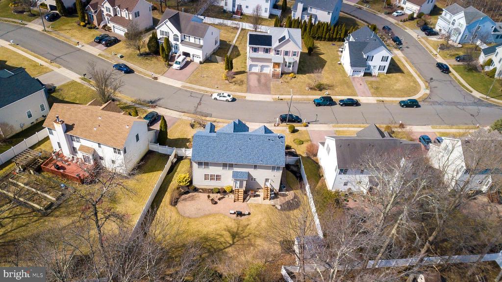 Monmouth Junction, New Jersey, 08852, United States, 4 Bedrooms Bedrooms, ,3 BathroomsBathrooms,Residential,For Sale,1869569
