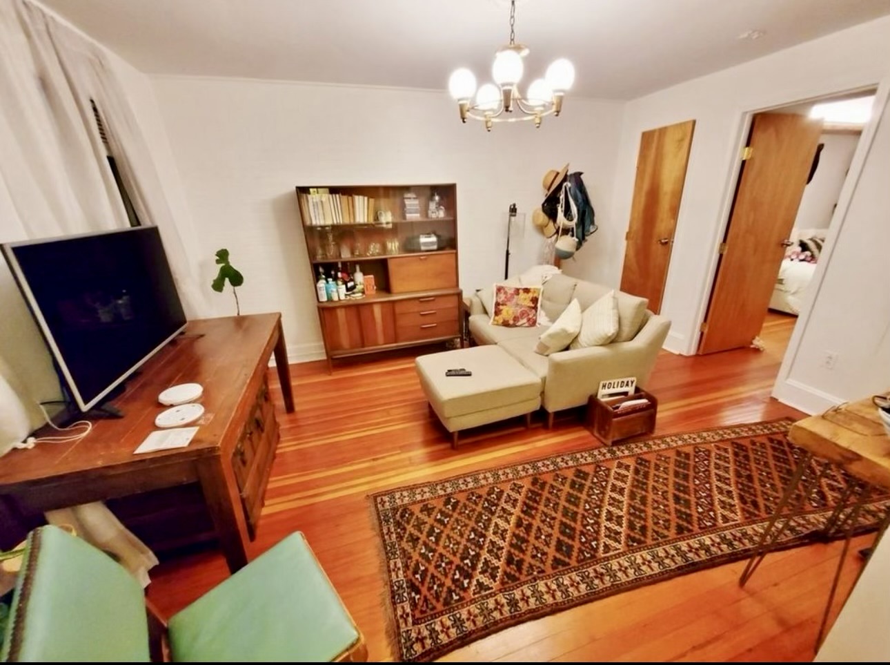 Astoria, New York, 11105, United States, 4 Bedrooms Bedrooms, ,4 BathroomsBathrooms,Residential,For Sale,1781027