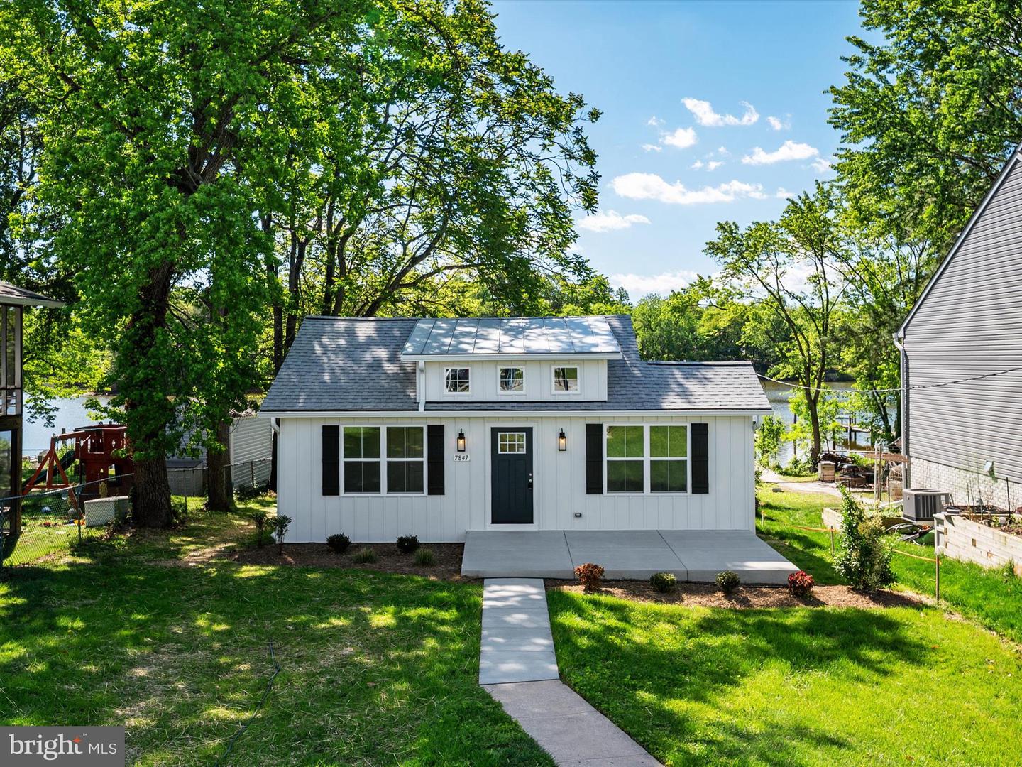 Glen Burnie, Maryland, 21060, United States, 3 Bedrooms Bedrooms, ,2 BathroomsBathrooms,Residential,For Sale,1958960