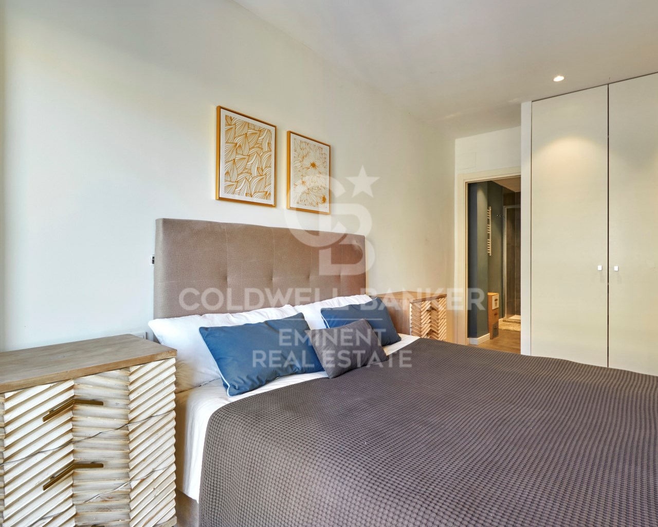 Barcelona, Catalonia, ES, 3 Bedrooms Bedrooms, ,2 BathroomsBathrooms,Residential,For Sale,1951074