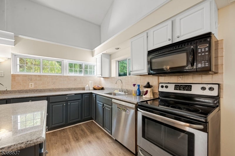 Rockaway Twp., New Jersey, 07005, United States, 9 Bedrooms Bedrooms, ,4 BathroomsBathrooms,Residential,For Sale,1979468