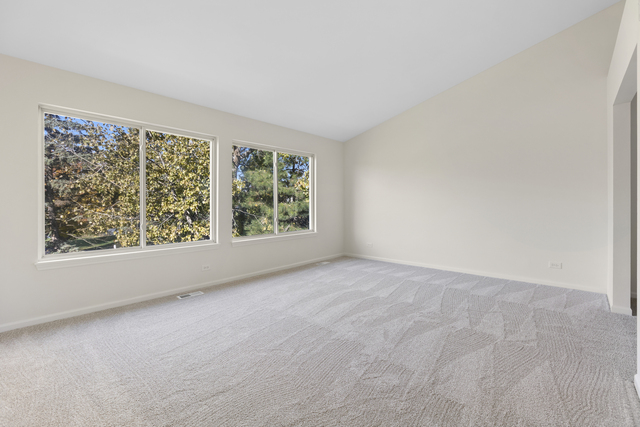 Lake in the Hills, Illinois, 60156, United States, 4 Bedrooms Bedrooms, ,3 BathroomsBathrooms,Residential,For Sale,1987015