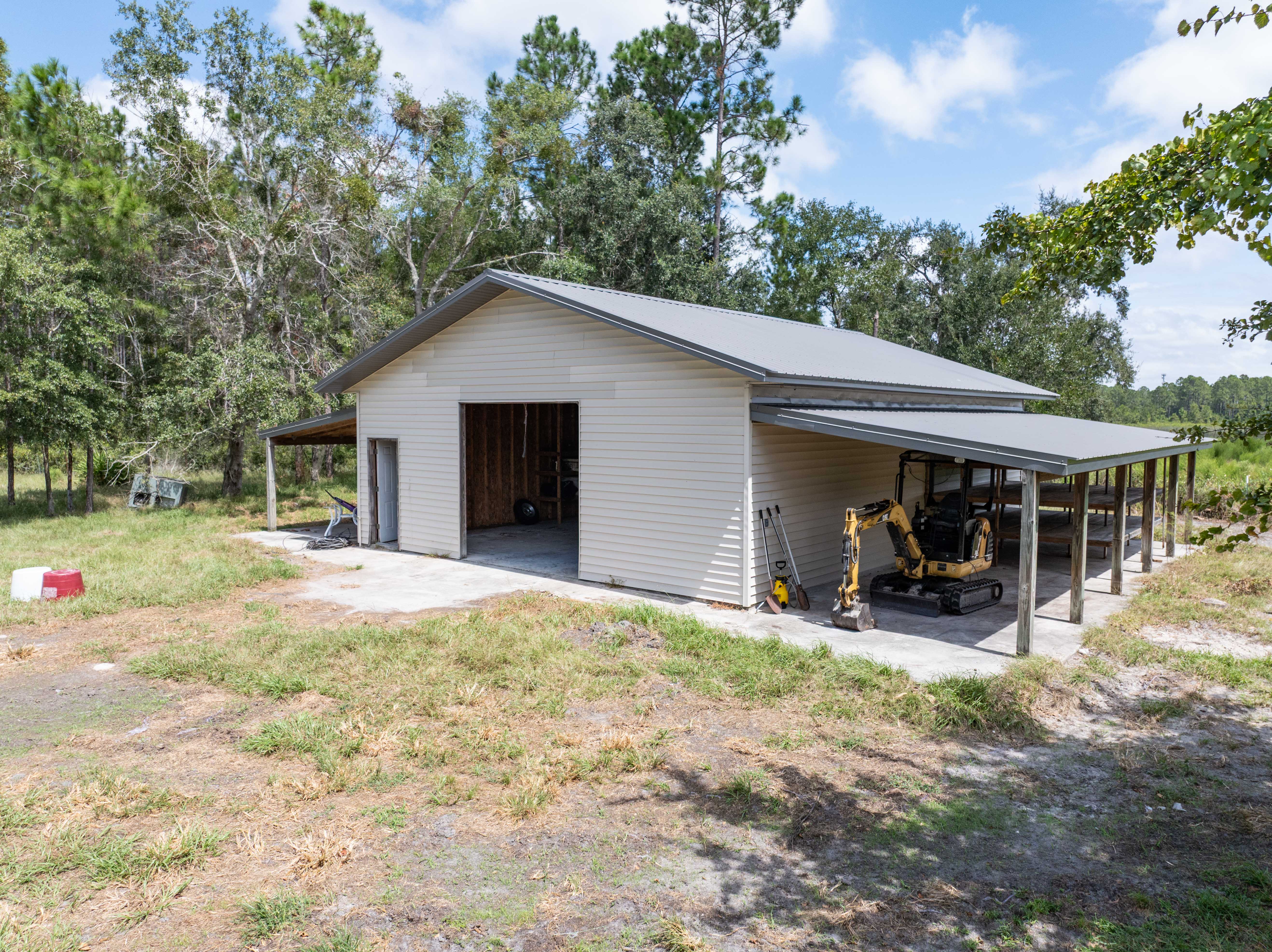 LAKE CITY, Florida, 32024, United States, 3 Bedrooms Bedrooms, ,2 BathroomsBathrooms,Residential,For Sale,1948883