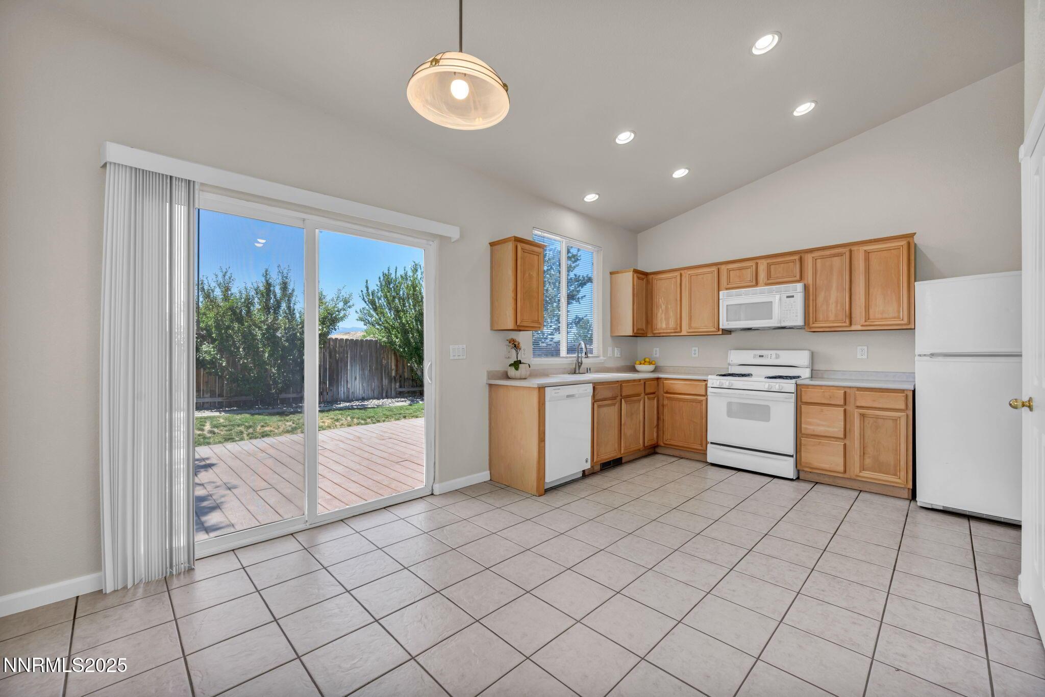 Sparks, Nevada, 89436, United States, 3 Bedrooms Bedrooms, ,2 BathroomsBathrooms,Residential,For Sale,1989103