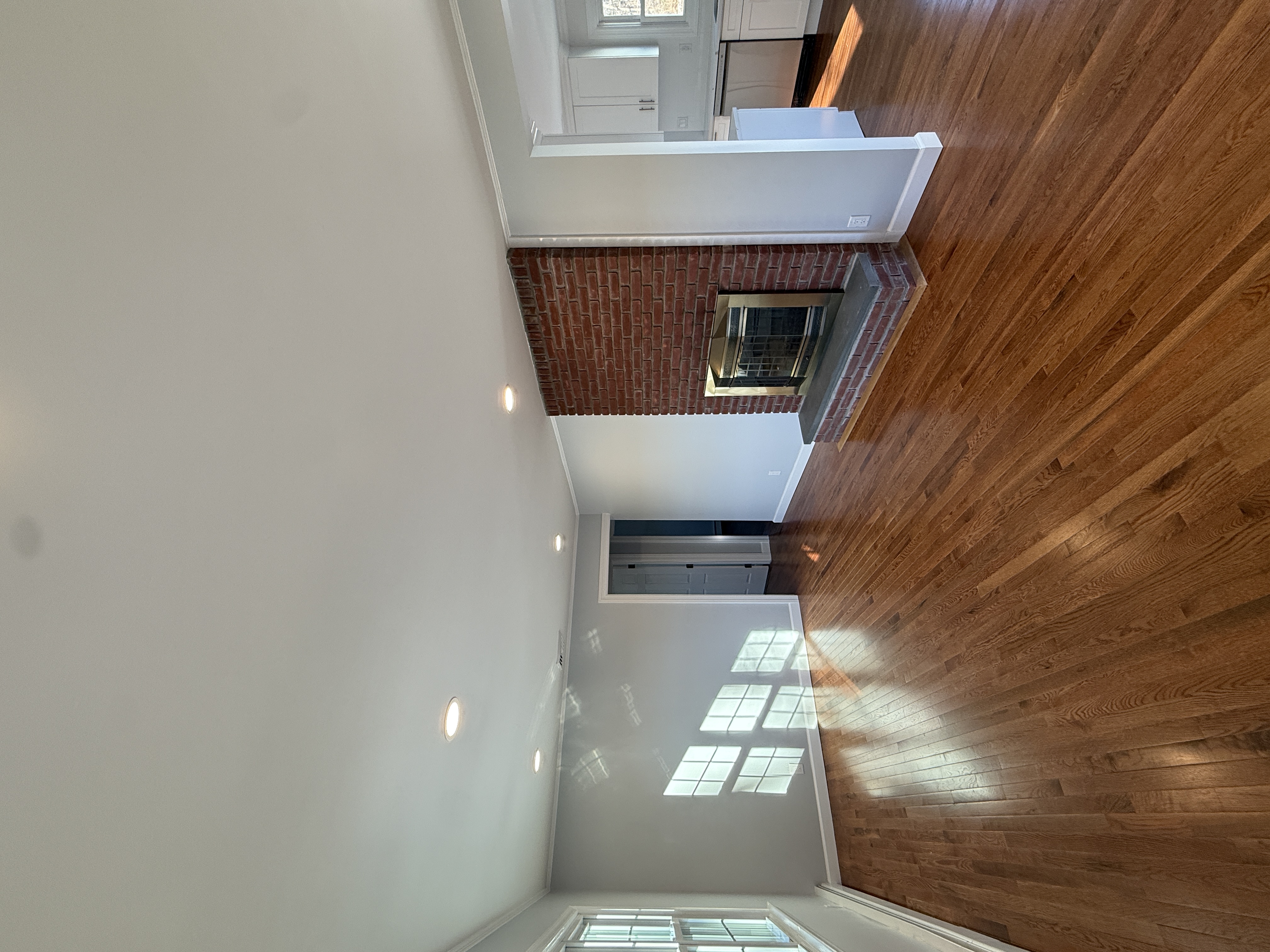 West Islip, New York, 11795, United States, 2 Bedrooms Bedrooms, ,Residential,For Sale,2007437