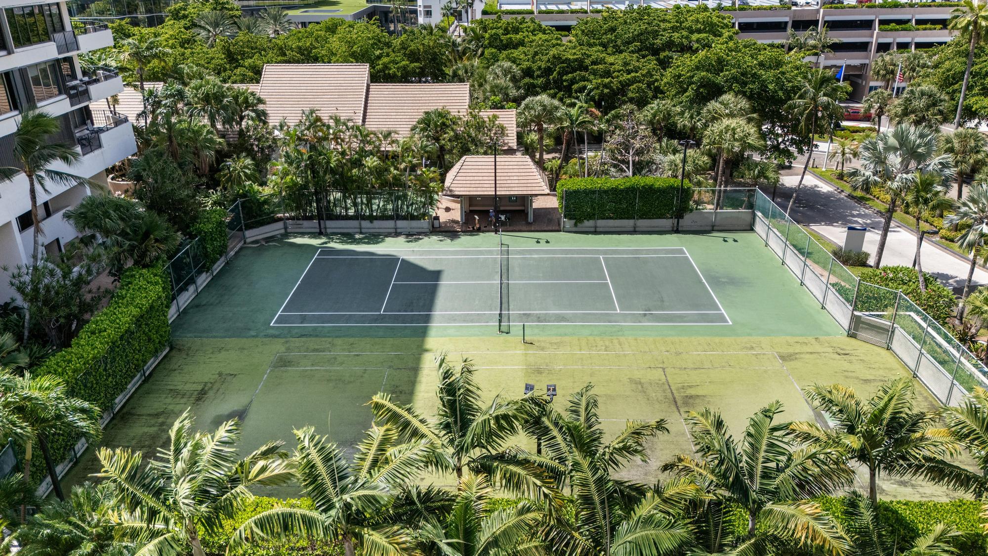 Miami, Florida, 33131, United States, 2 Bedrooms Bedrooms, ,2 BathroomsBathrooms,Residential,For Sale,1976268