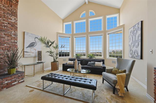 Dos Lomas , Fallbrook, CA 92028
