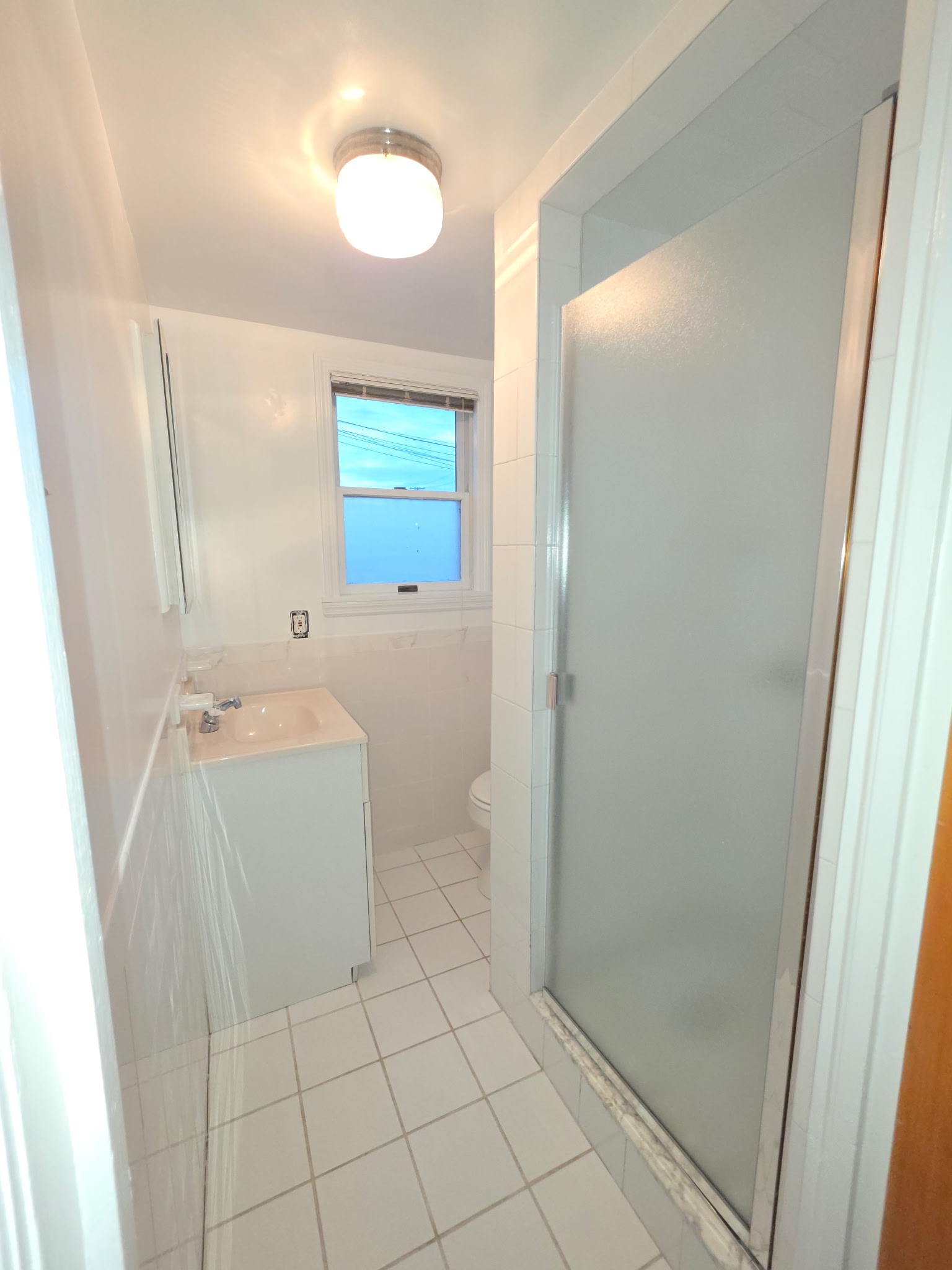 Broad Channel, New York, 11693, United States, 4 Bedrooms Bedrooms, ,2 BathroomsBathrooms,Residential,For Sale,1975825