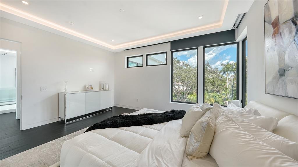 Sarasota, Florida, 34239, United States, 5 Bedrooms Bedrooms, ,8 BathroomsBathrooms,Residential,For Sale,1991570