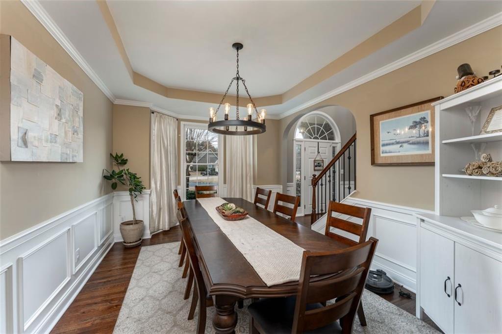 Marietta, Georgia, 30064, United States, 5 Bedrooms Bedrooms, ,5 BathroomsBathrooms,Residential,For Sale,2003371