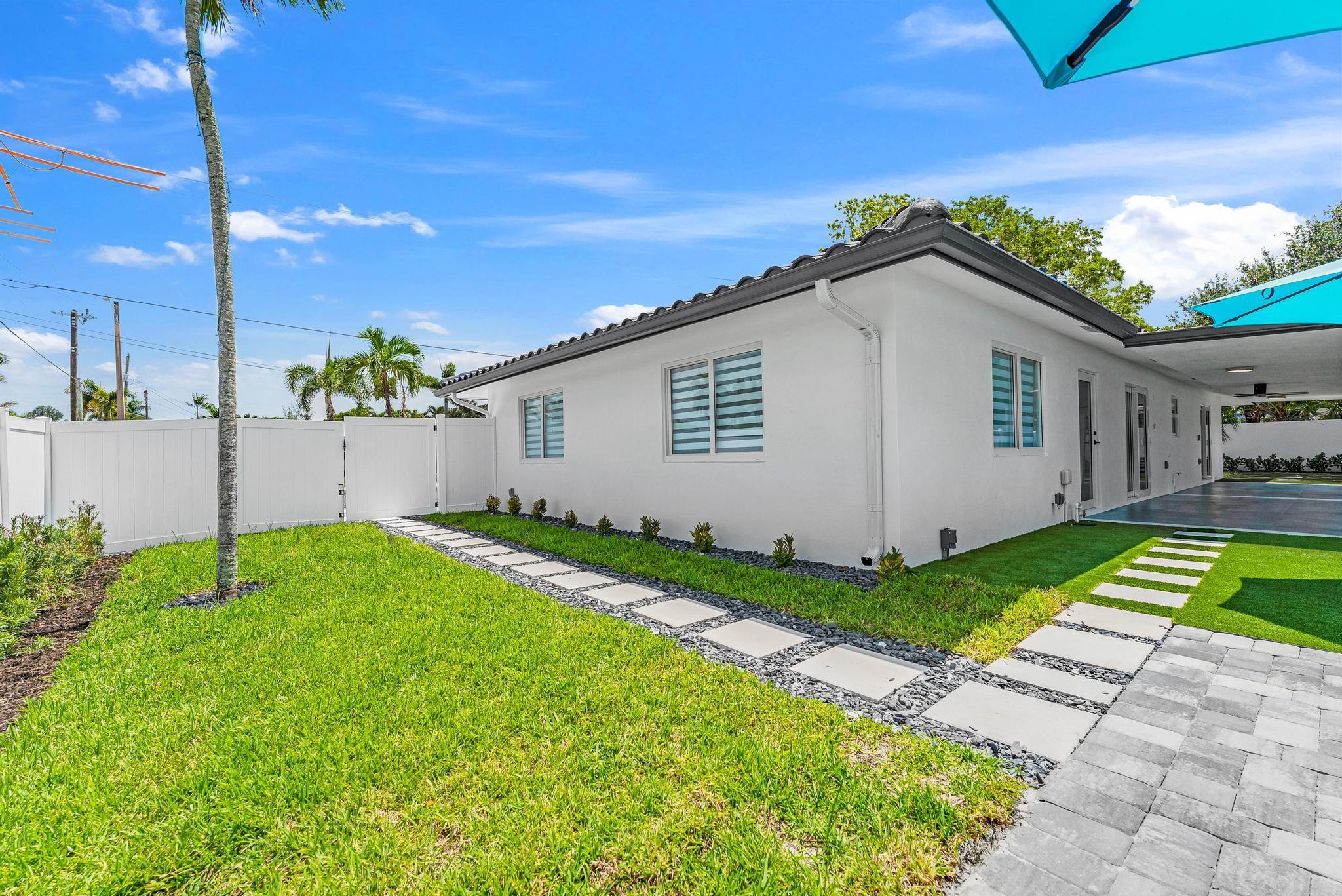 Boca Raton, Florida, 33487, United States, 3 Bedrooms Bedrooms, ,2 BathroomsBathrooms,Residential,For Sale,1904233