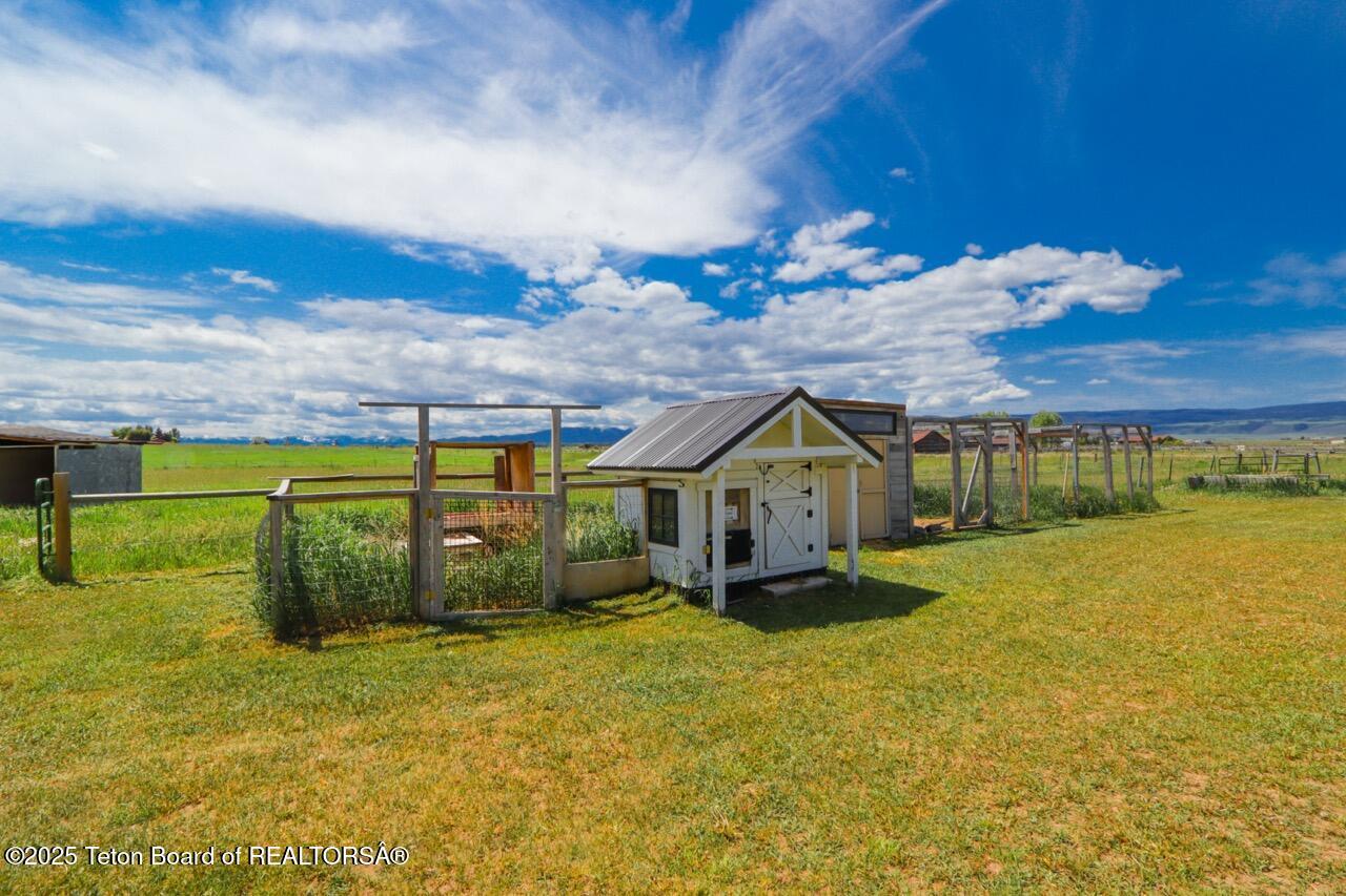 Tetonia, Idaho, 83452, United States, 3 Bedrooms Bedrooms, ,2 BathroomsBathrooms,Residential,For Sale,1898608