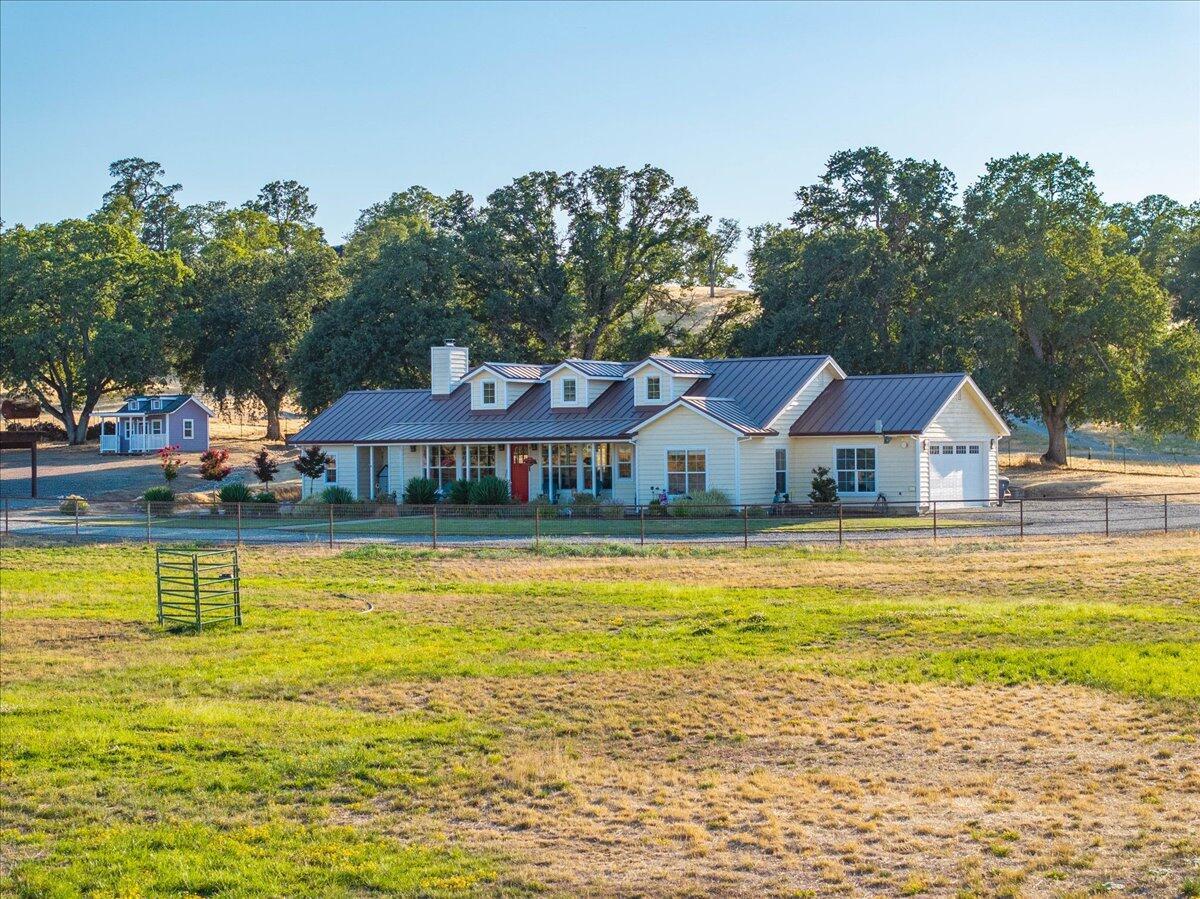 Red Bluff, California, 96080, United States, 3 Bedrooms Bedrooms, ,2 BathroomsBathrooms,Residential,For Sale,1949814