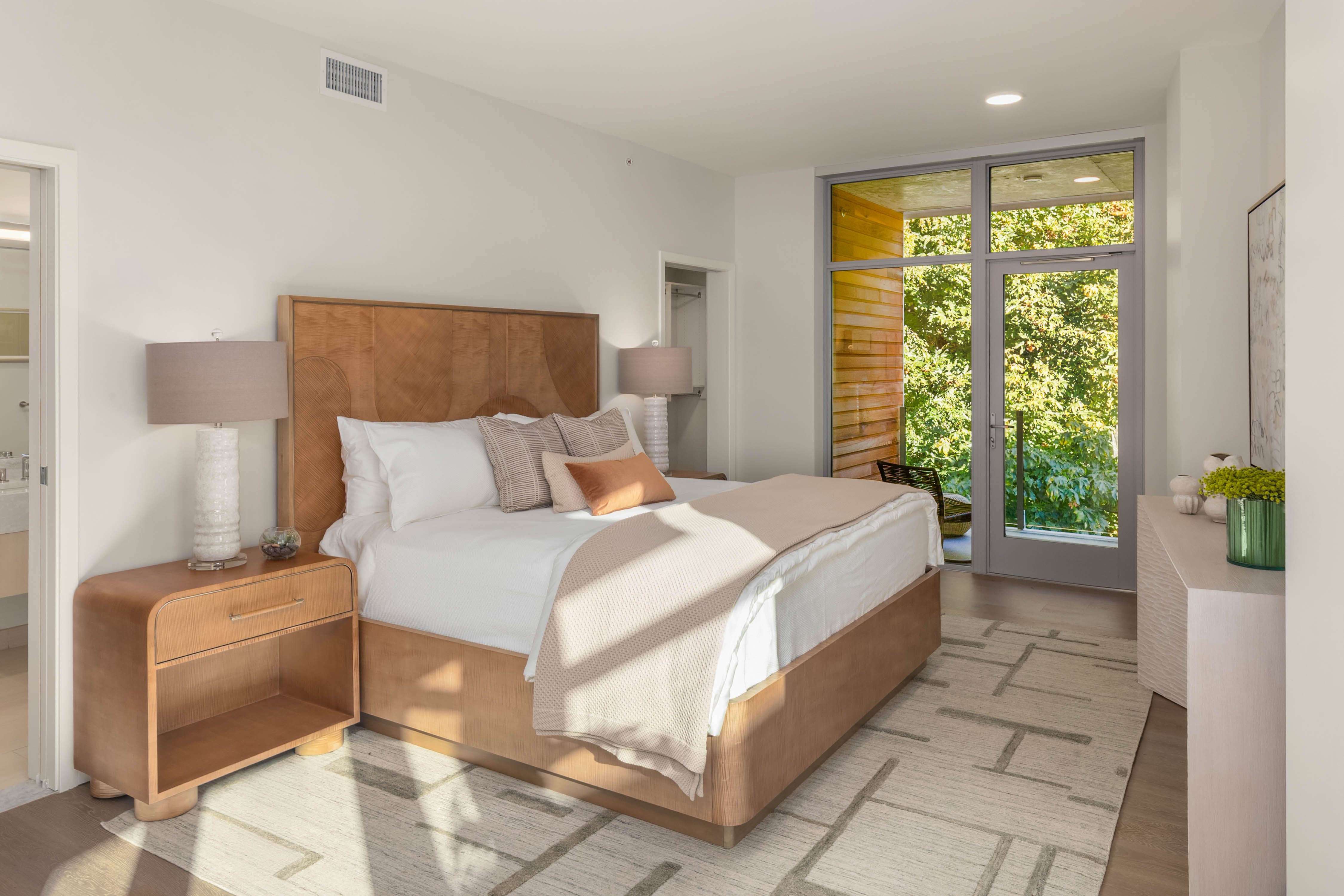  1250 Alki Ave SW Unit #PHA, Seattle, WA 98116 - 物件實景