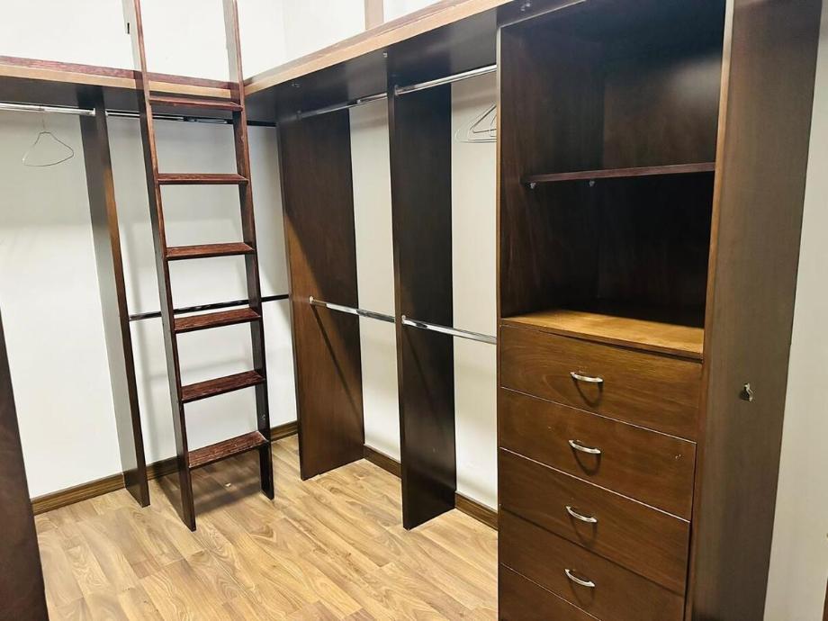 Monterrey, Nuevo León, 64987, Mexico, 5 Bedrooms Bedrooms, ,5 BathroomsBathrooms,Residential,For Sale,1940150
