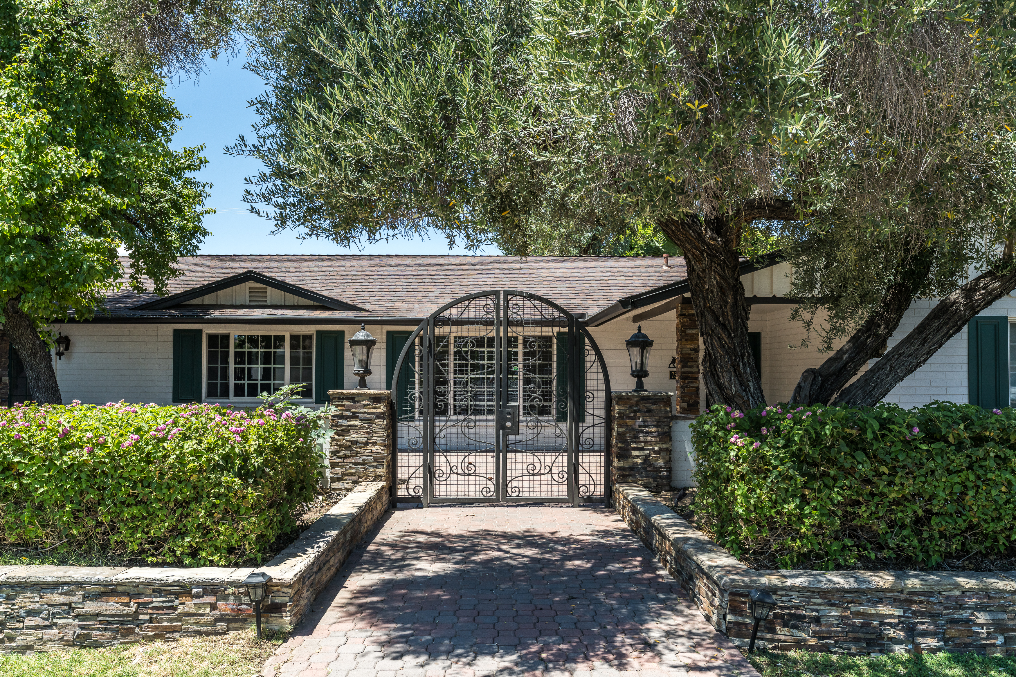  7540 N 7th Avenue  Phoenix, AZ - 物件實景