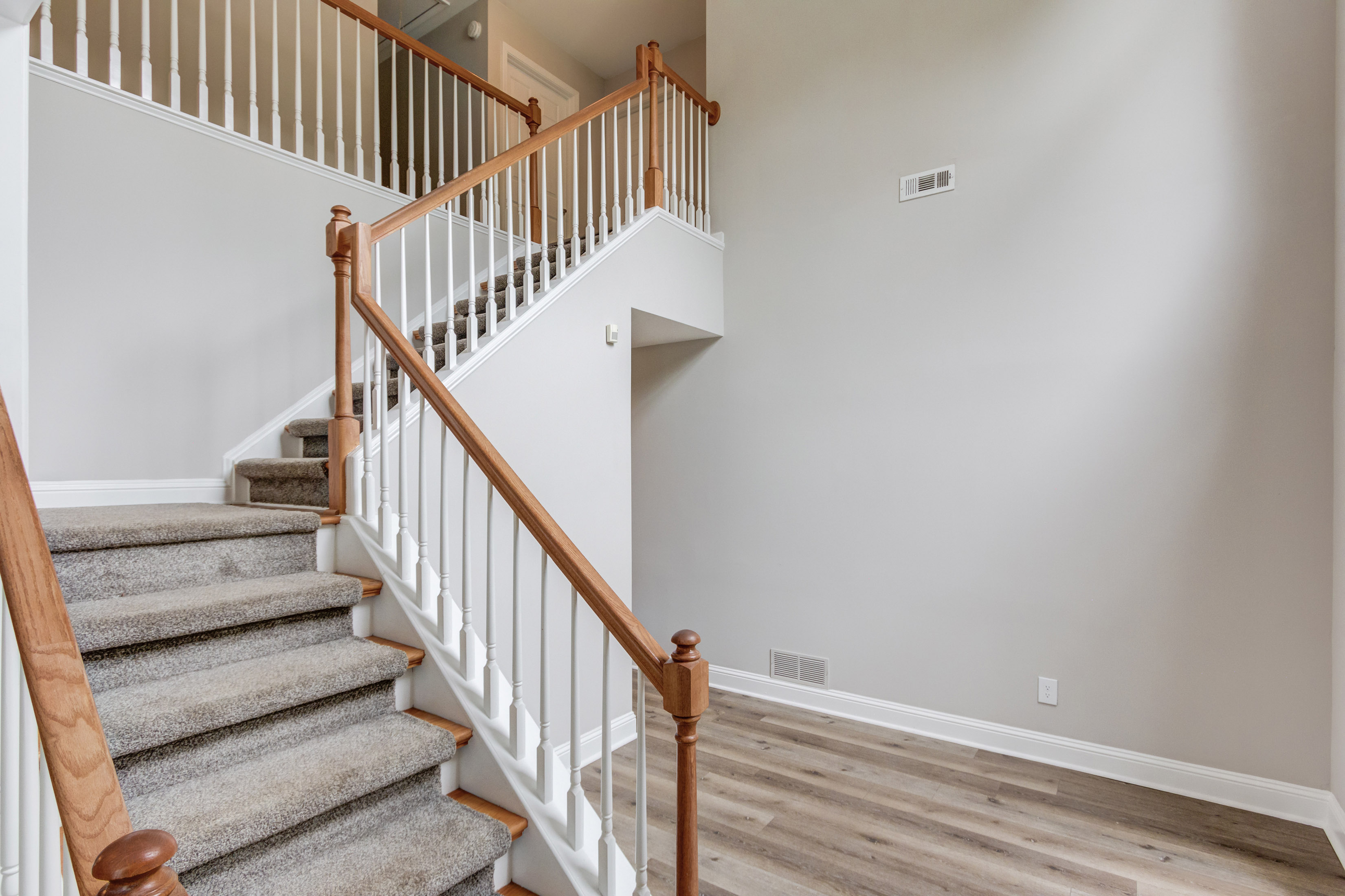  Beautifully Maintained Four Bedroom Home in the Heart of Johns Creek - 物件實景
