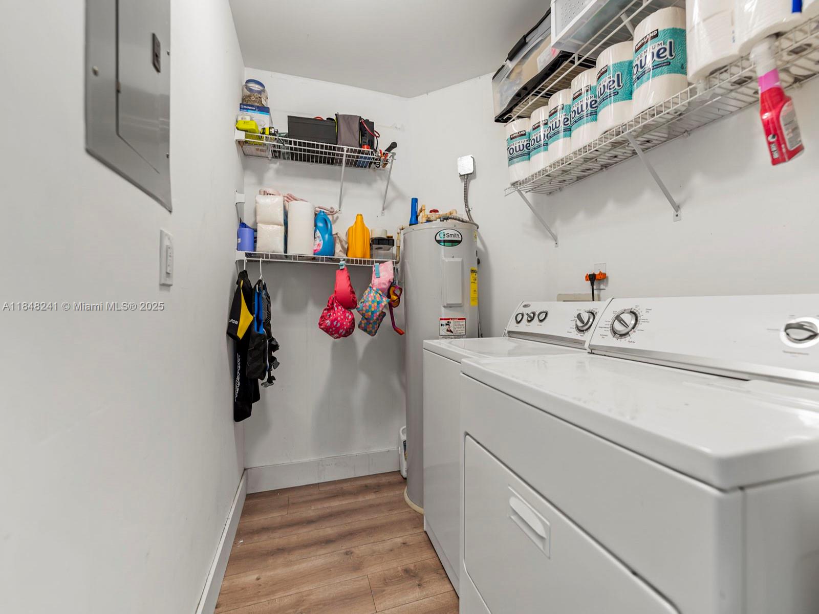 Miami, Florida, 33177, United States, 4 Bedrooms Bedrooms, ,2 BathroomsBathrooms,Residential,For Sale,1903424